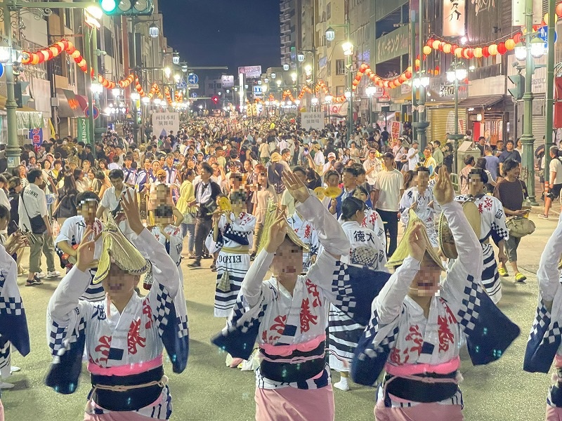 阿波踊り
