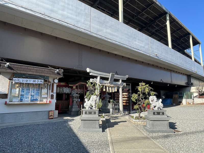 萱島神社