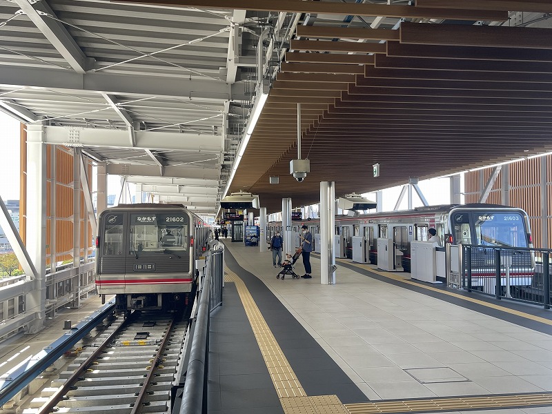 箕面萱野駅