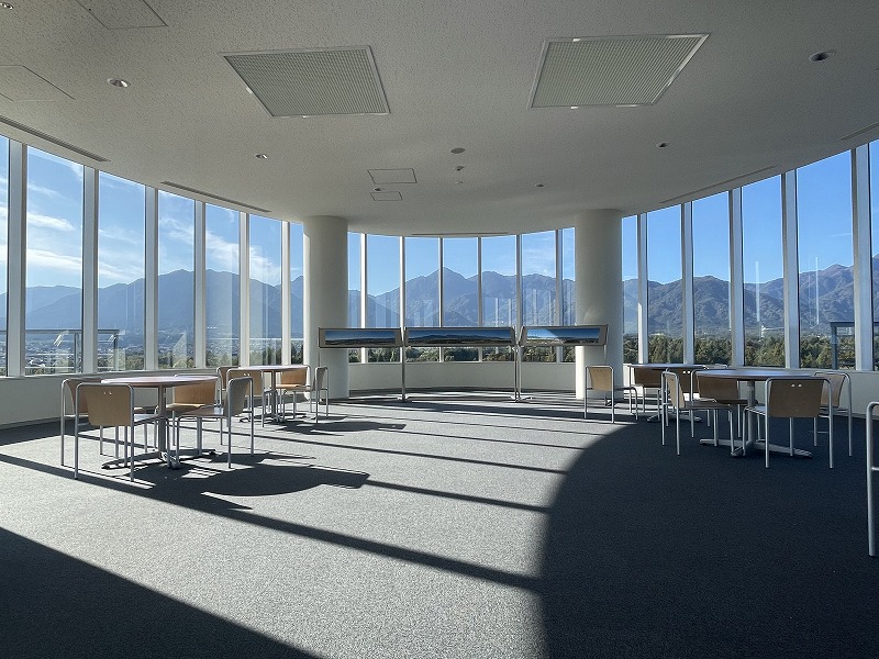 菰野町役場 展望ロビー