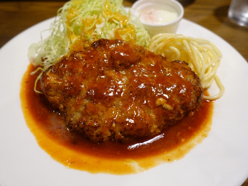 洋食バル ウルトラ