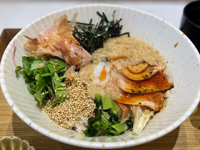 自然薯ととろ丼専門店 黒十ヤ