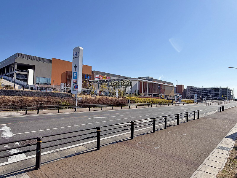 ららぽーと愛知東郷