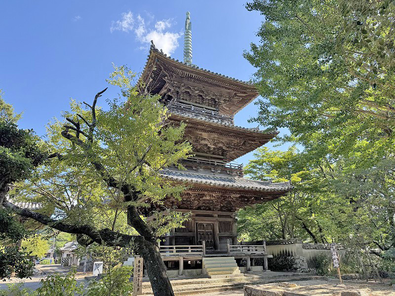 道成寺三重塔