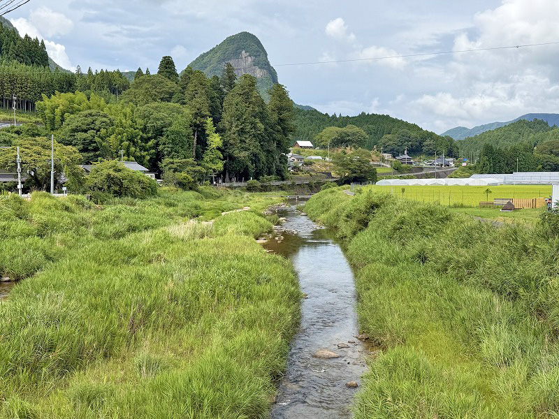 鎧岳